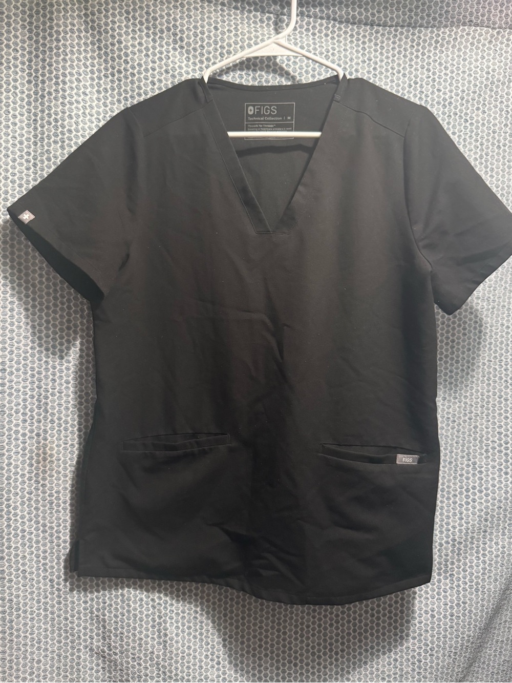 Figs Black V-Neck Scrub Top